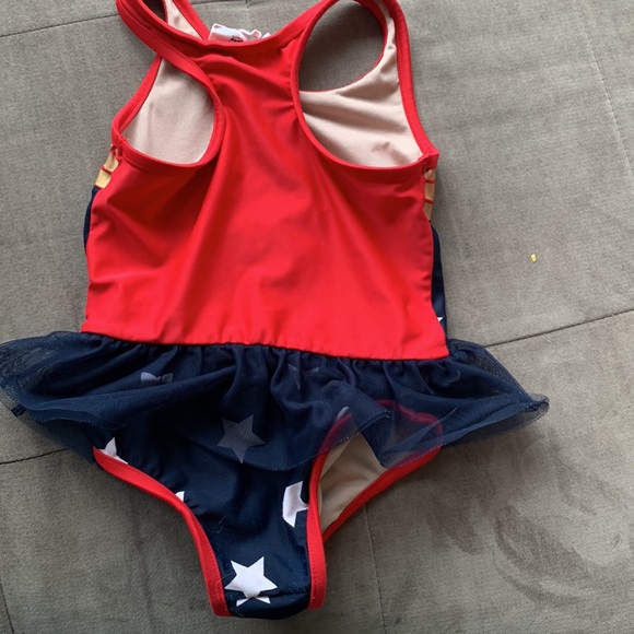 Wonder Woman swimsuit, size 4. - Picture 3 of 5